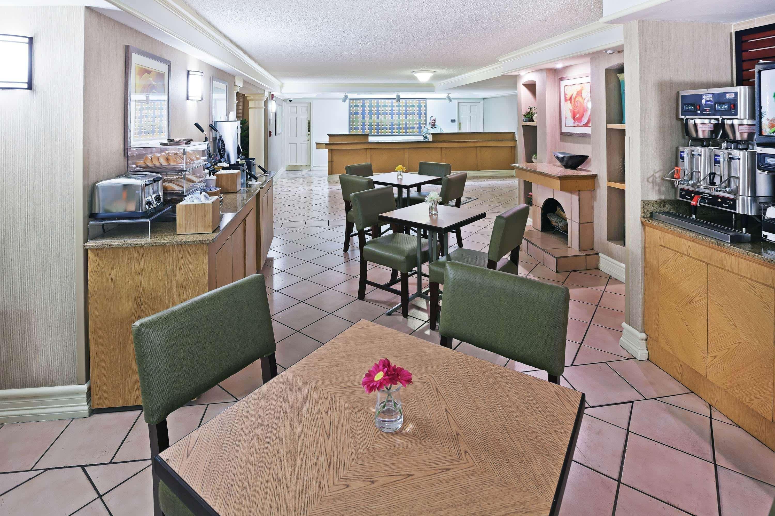 La Quinta Inn By Wyndham Amarillo Mid-City Экстерьер фото